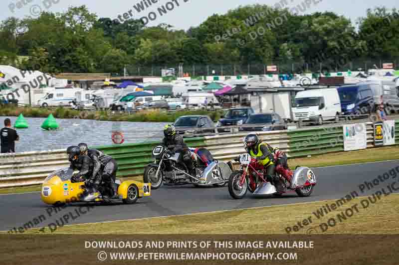 Vintage motorcycle club;eventdigitalimages;mallory park;mallory park trackday photographs;no limits trackdays;peter wileman photography;trackday digital images;trackday photos;vmcc festival 1000 bikes photographs